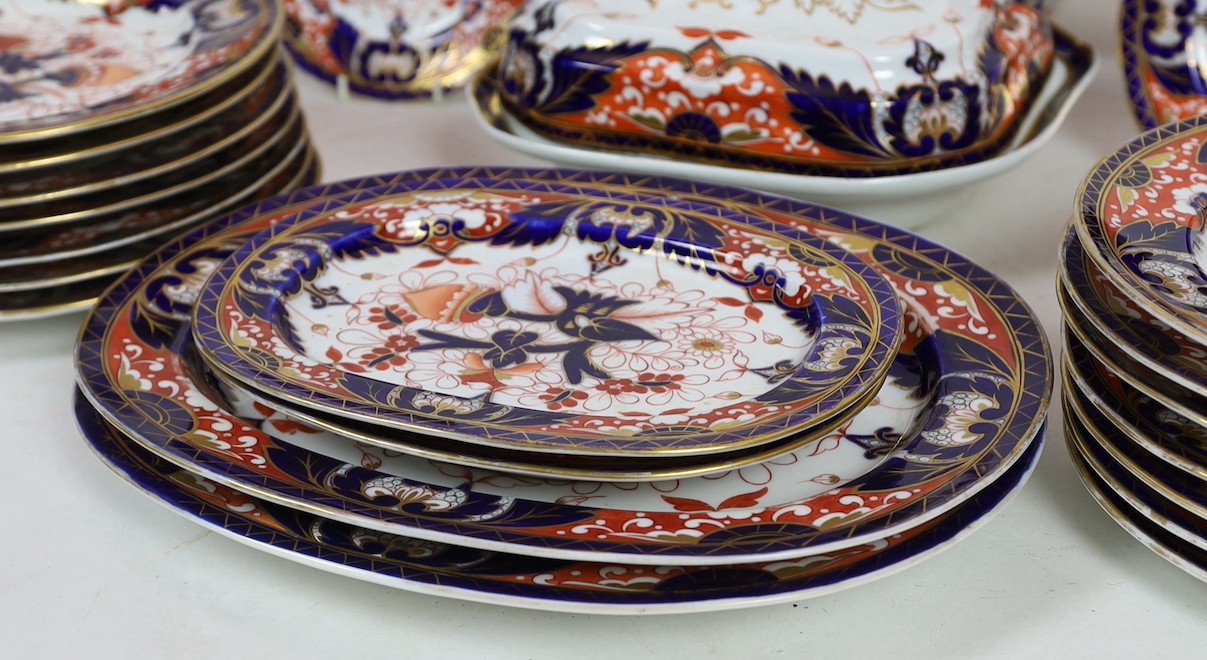 An extensive Chamberlains Worcester Imari pattern dinner service, c.1815-20, some faults